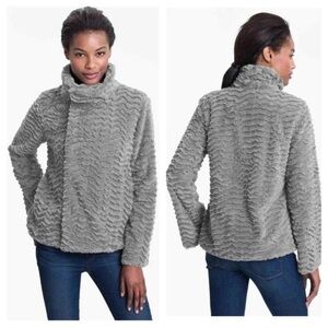 Patagonia ‘Pelage’ Soft Cozy Jacket Asymmetrical Collar Women’s Size Large